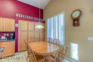 4731 E Peartree Ln, Gilbert, AZ 85298 photo 9