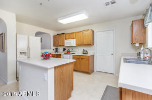 10658 E Balmoral Ave, Mesa, AZ 85208 photo 7
