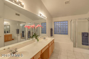 990 E Bruce Ave, Gilbert, AZ 85234 photo 31