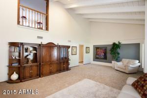 209 E Myrtle Ave, Phoenix, AZ 85020 photo 4