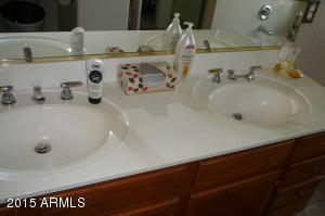 548 E Kyle Ct, Gilbert, AZ 85296 photo 10