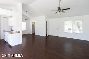 1231 E Tonto Ln, Phoenix, AZ 85024 photo 9