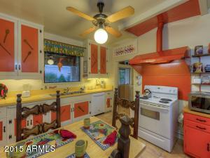 366 E Verde Ln, Phoenix, AZ 85012 photo 12