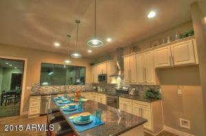 2864 E Andre Ct, Gilbert, AZ 85298 photo 8