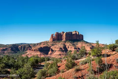230 Woodland Dr, Sedona, AZ 86336