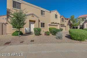 1402 E Dunbar Dr, Phoenix, AZ 85042 photo 3