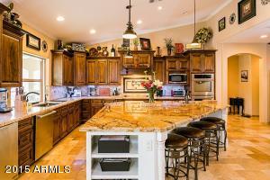 645 E Leah Ln, Gilbert, AZ 85234 photo 21
