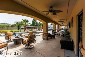 645 E Leah Ln, Gilbert, AZ 85234 photo 6