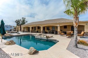 645 E Leah Ln, Gilbert, AZ 85234 photo 5