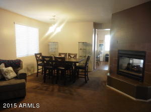 1204 E Frances Ln, Gilbert, AZ 85295 photo 3
