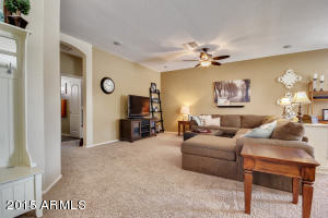 1284 E Birdland Dr, Gilbert, AZ 85297 photo 4