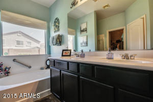 1284 E Birdland Dr, Gilbert, AZ 85297 photo 18