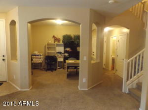 2336 E Bowker St, Phoenix, AZ 85040 photo 4