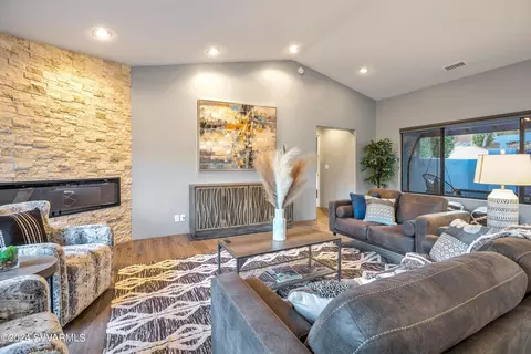 75 Bowstring Dr, Sedona, AZ 86336 photo 6
