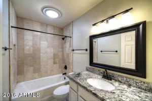 3452 N 47th St, Phoenix, AZ 85018 photo 18