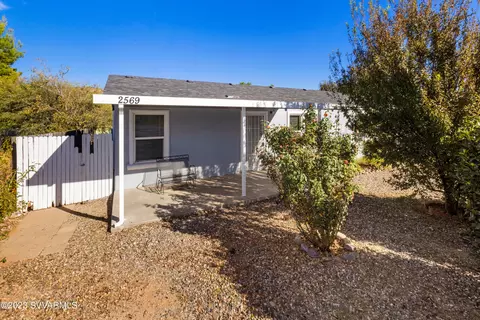 2569 S Karlson Dr, Cornville, AZ 86325