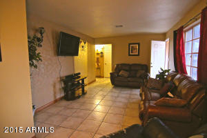 1816 E Pecan Rd, Phoenix, AZ 85040 photo 4