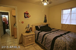 1816 E Pecan Rd, Phoenix, AZ 85040 photo 12