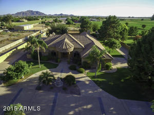 15317 E Ocotillo Rd, Gilbert, AZ 85298 photo 1