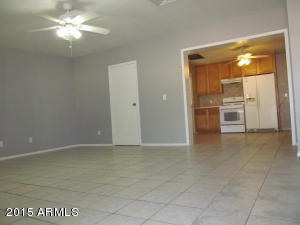 1008 Echo Ln, Phoenix, AZ 85020 photo 7