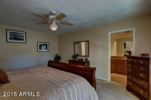 2811 E Mission Ln, Phoenix, AZ 85028 photo 15