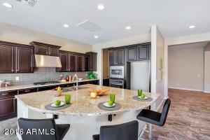 1413 E Pedro St, Phoenix, AZ 85042 photo 3