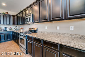 2536 E Carob Dr, Gilbert, AZ 85298 photo 25