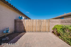 2536 E Carob Dr, Gilbert, AZ 85298 photo 4