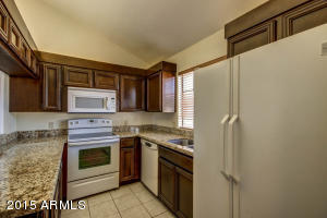 3051 E Rose Ln, Phoenix, AZ 85016 photo 4