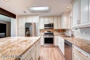 3253 E Montecito Ave, Phoenix, AZ 85018 photo 7