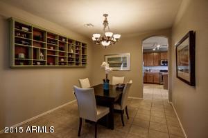 997 S Roles Dr, Gilbert, AZ 85296 photo 6
