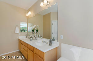 2715 E Darrel Rd, Phoenix, AZ 85042 photo 18