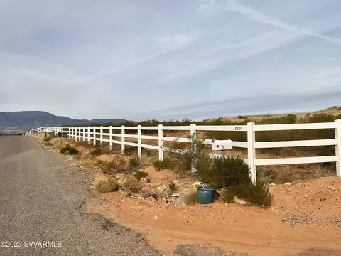 7280 E Sliding Stop Ln, Cornville, AZ 86325