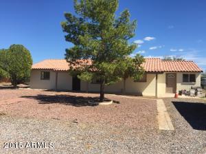233 S Mountain Rd, Apache Junction, AZ 85120 photo 2