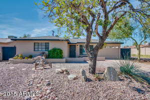 2434 N 37th Pl, Phoenix, AZ 85008 photo 1