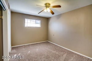 2434 N 37th Pl, Phoenix, AZ 85008 photo 11