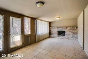 2434 N 37th Pl, Phoenix, AZ 85008 photo 6