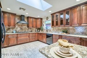 1002 E San Juan Ave, Phoenix, AZ 85014 photo 5