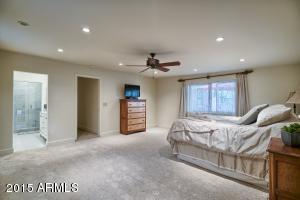 1002 E San Juan Ave, Phoenix, AZ 85014 photo 8