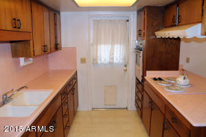 2204 E Balsam Cir, Mesa, AZ 85204 photo 9