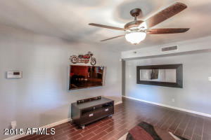 621 E Harmony Ave, Mesa, AZ 85204 photo 4