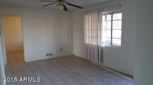2815 W Echo Ln, Phoenix, AZ 85051 photo 5