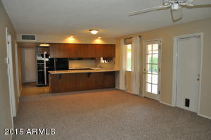 741 E Manhatton Dr, Tempe, AZ 85282 photo 1