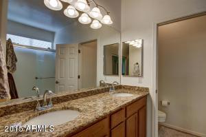 2567 E Brooks St, Gilbert, AZ 85296 photo 32
