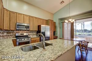 2567 E Brooks St, Gilbert, AZ 85296 photo 13
