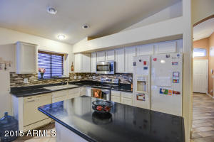 9510 E Osage Ave, Mesa, AZ 85212 photo 2