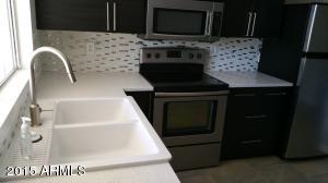 2319 W Carson Dr, Tempe, AZ 85282 photo 4