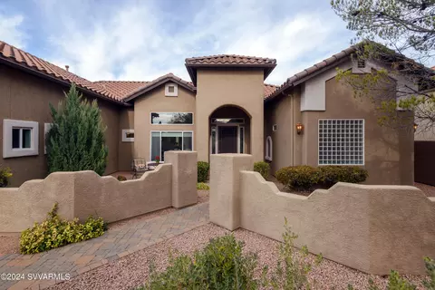 5930 E La Privada Dr, Cornville, AZ 86325