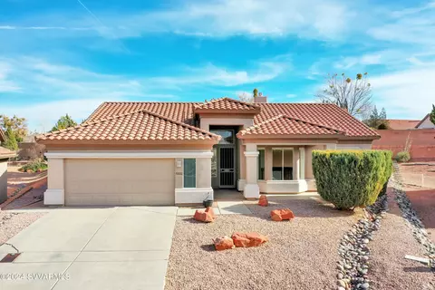 5300 E Moonlight Dr, Cornville, AZ 86325