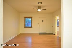 1308 W Mackenzie Dr, Phoenix, AZ 85013 photo 4